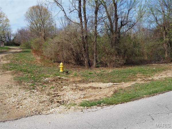 2416 W. Meyer RD #5.56 acres, Wentzville, MO 63385