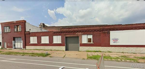1101 S Broadway and 510 Lasalle, St Louis, MO 63104