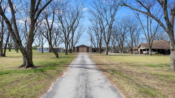 18465 County Road 405, Kennett, MO 63857