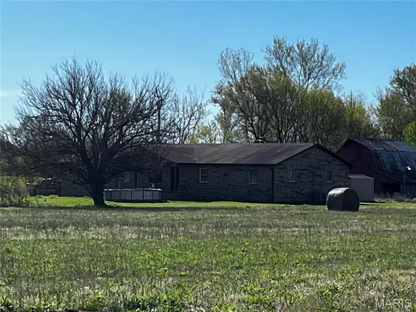 7428 County Road 420, Puxico, MO 63960