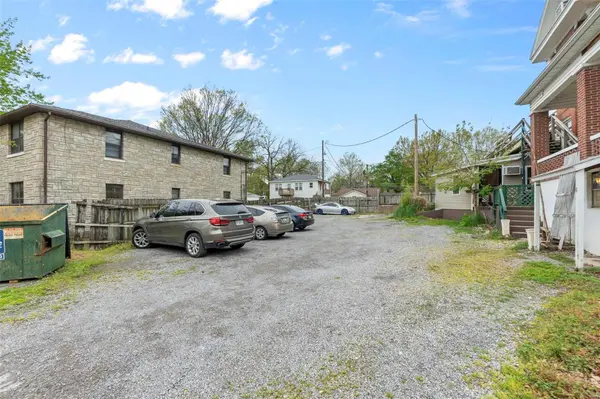 239 N Middle ST, Cape Girardeau, MO 63701
