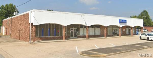 114 W Commercial, Charleston, MO 63834