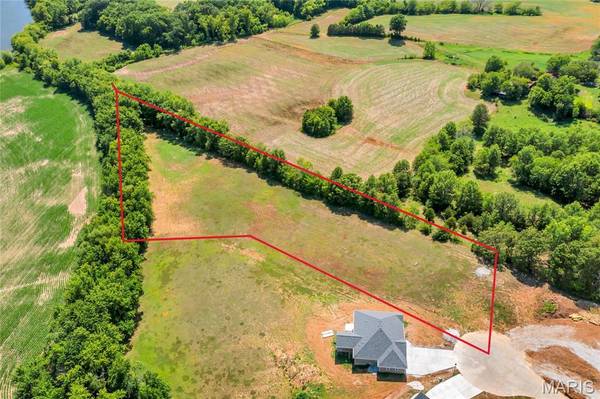 523 Saint John LN, Old Monroe, MO 63369
