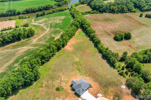 523 Saint John LN, Old Monroe, MO 63369