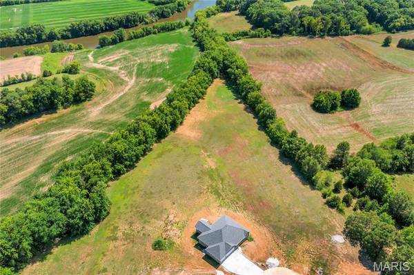 523 Saint John LN, Old Monroe, MO 63369