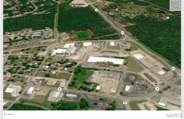 610 Purcell DR, Potosi, MO 63664