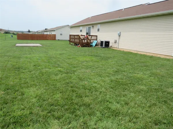 1612 Luna Drive, West Plains, MO 65775