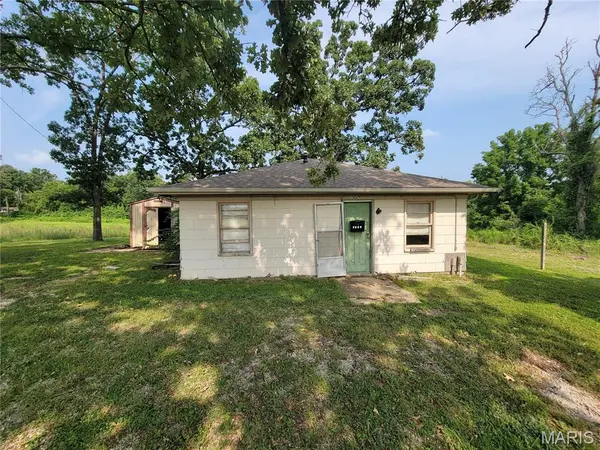 1451 E Route 66, Lebanon, MO 65536