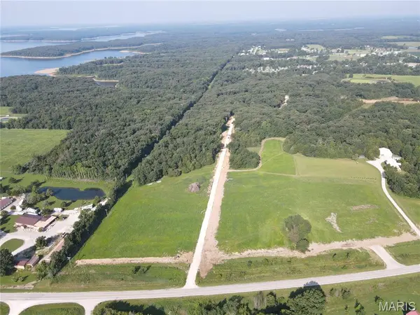 1 Appaloosa TRL, Monroe City, MO 63456