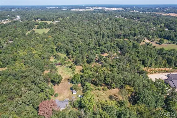 3387 Kanell BLVD, Poplar Bluff, MO 63901