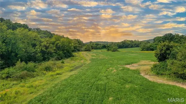 1677 Highway B, Elsberry, MO 63343