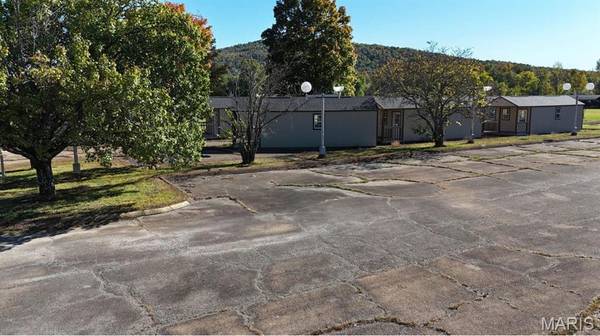 500 N Saint Mary ST, Pilot Knob, MO 63663