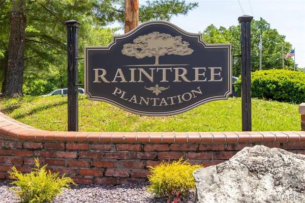 10155 Lake Ridge DR, Hillsboro, MO 63050