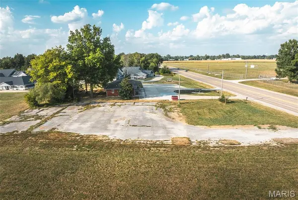 300 Mechanical DR, East Alton, IL 62024