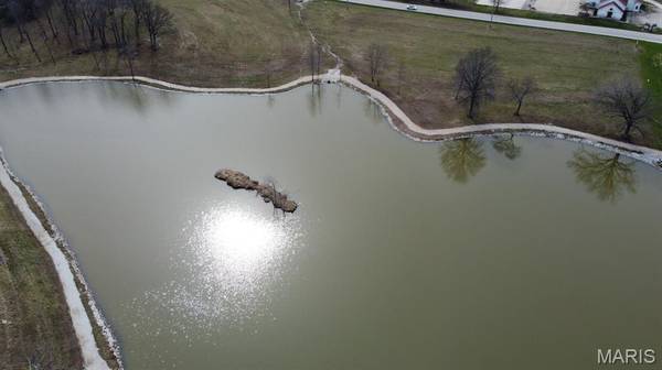9 Serenity Lake Court, Foristell, MO 63348