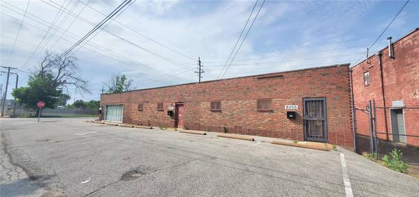 8455 Wabash AVE, St Louis, MO 63134