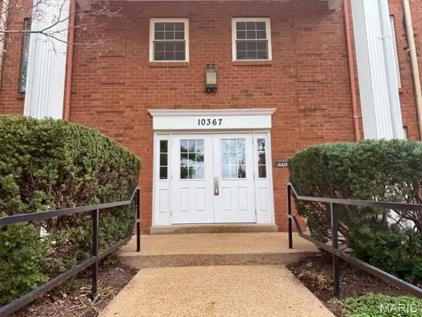 10367 Oxford Hill DR #26, St Louis, MO 63146