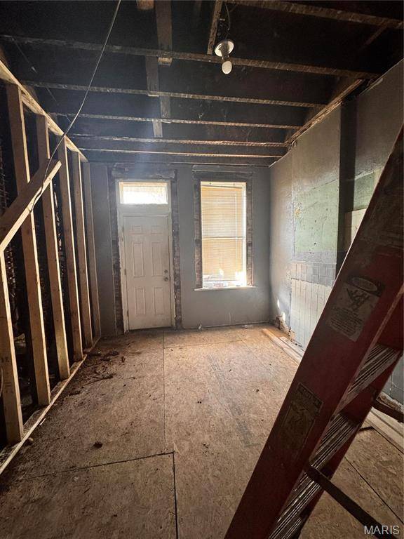 3936 Lexington AVE, St Louis, MO 63107
