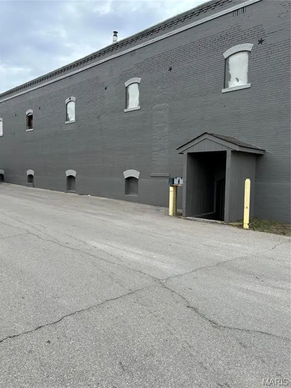 201 E High ST, Potosi, MO 63664