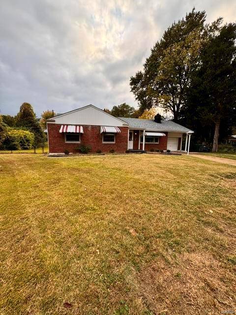9271 Dell CT, Bellefontaine Nghbrs, MO 63137