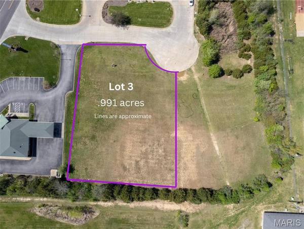 3 Cedric Station, Cedar Hill, MO 63016