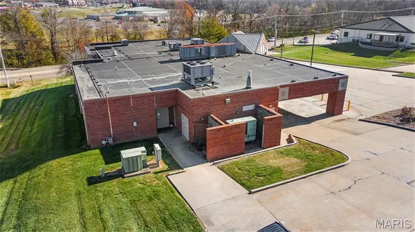 1429 N Mount Auburn RD, Cape Girardeau, MO 63701