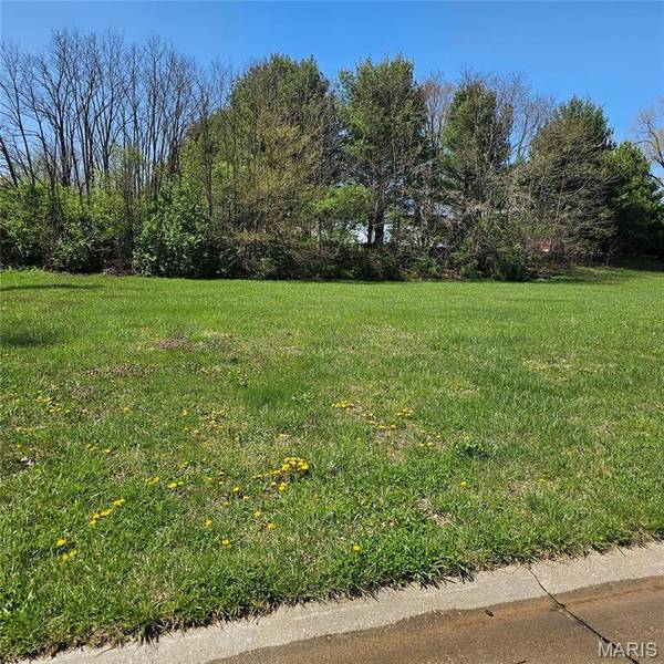 3711 Cabernet LN, Edwardsville, IL 62025