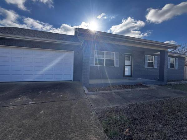19550 Lilly LN, Waynesville, MO 65583