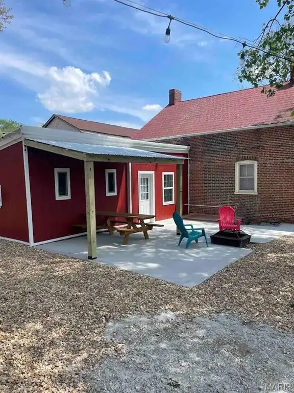 606 Washington ST, Hermann, MO 65041