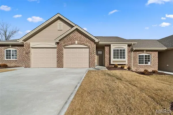 889 Walter WAY, Washington, MO 63090