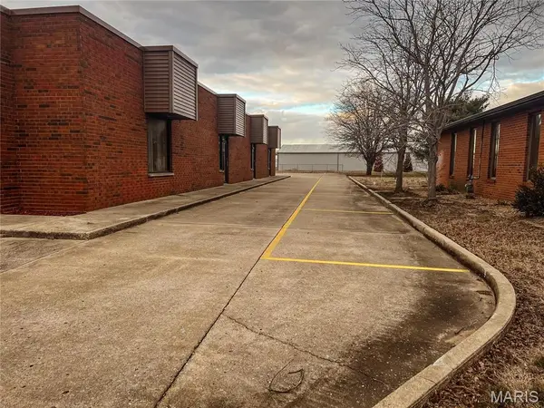 1218 Linn St, Sikeston, MO 63801