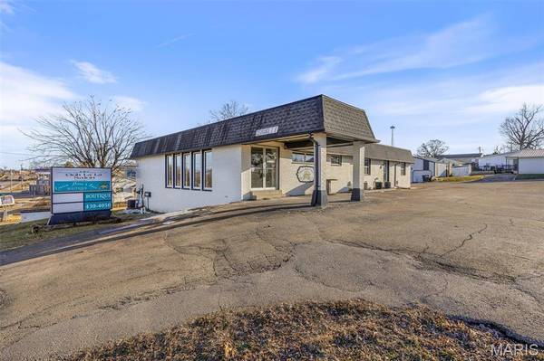 1421 E Main, Park Hills, MO 63601