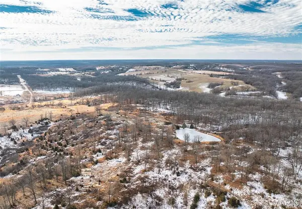 0 Camping Paradise, Macks Creek, MO 65787