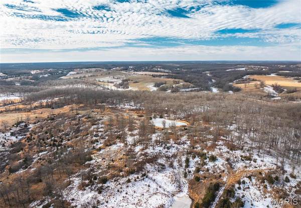0 Camping Paradise, Macks Creek, MO 65787