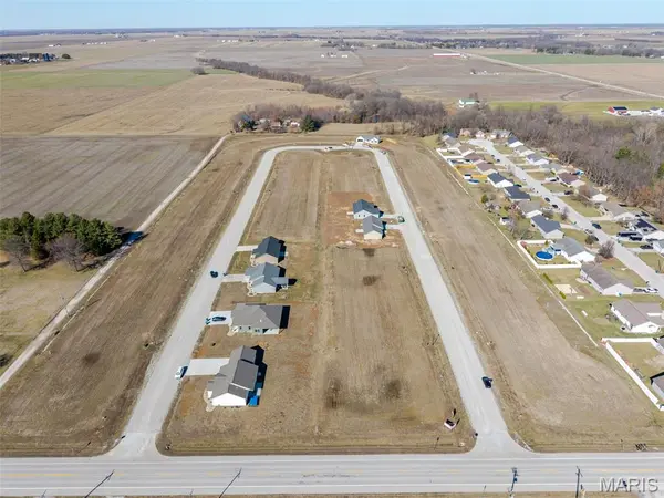 4806 Fitz James Crossing [LOT 2], Highland, IL 62249