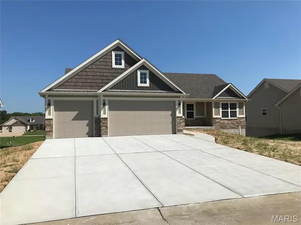 1605 Sugar Creek DR, Festus, MO 63028