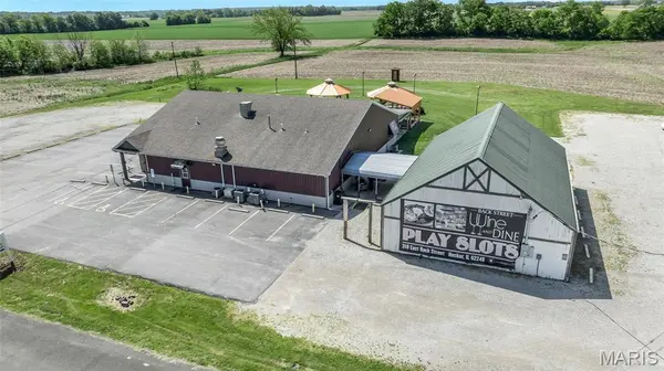310 E Back ST, Hecker, IL 62248