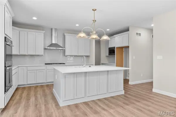 1 Waterford II-E6 @Harvest Herit, O'fallon, MO 63385