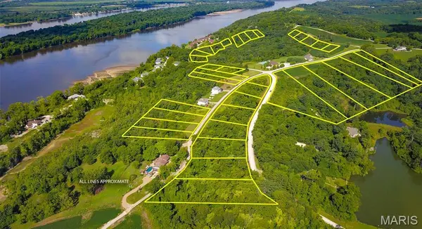 215 Quarry RD, Golden Eagle, IL 62036