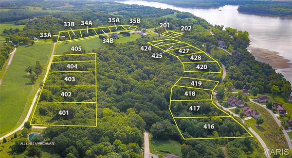 424 Riverview RD, Golden Eagle, IL 62036