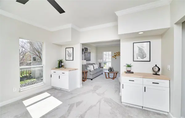 6 Spinning Wheel LN, O'fallon, MO 63368