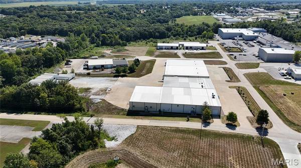 1011 Industrial CT, Moscow Mills, MO 63362