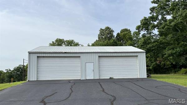 19203 Wayne Route D, Wappapello, MO 63966