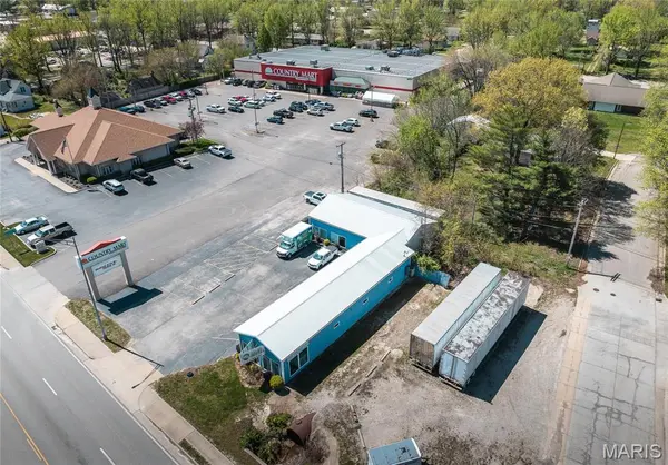 327 N Jefferson ST, St James, MO 65559