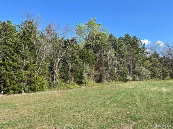 10595 SE Mo-19, Cuba, MO 65453