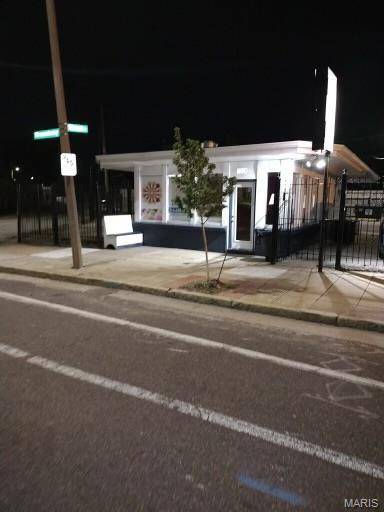7950 N Broadway, St Louis, MO 63147