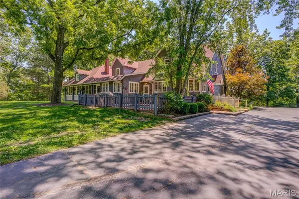 1577 Kehrs Mill RD, Chesterfield, MO 63005