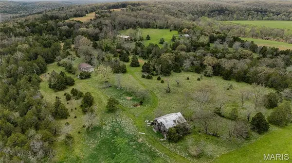 8619 Highway E, Bonne Terre, MO 63628