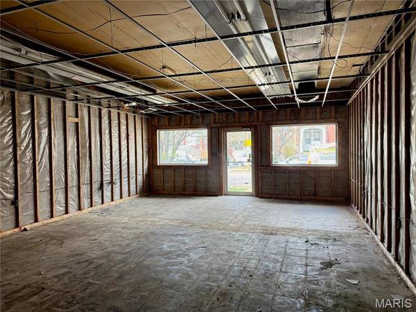 3536 Arsenal ST, St Louis, MO 63118