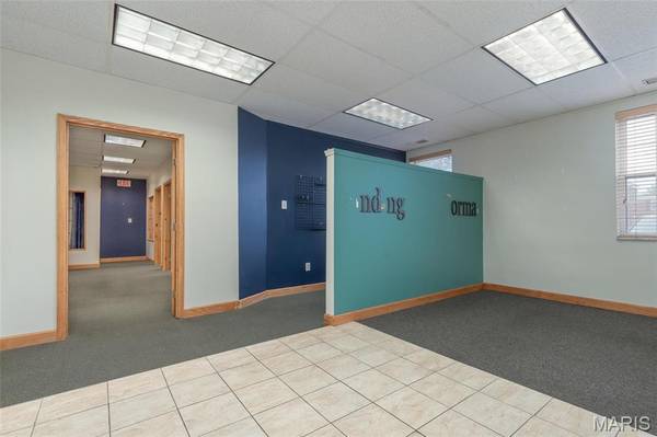 3250-3270 Hampton AVE, St Louis, MO 63139
